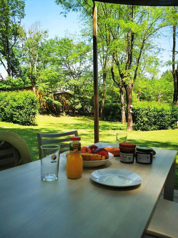 Camping Le Coin Charmant Chauzon Exterior foto