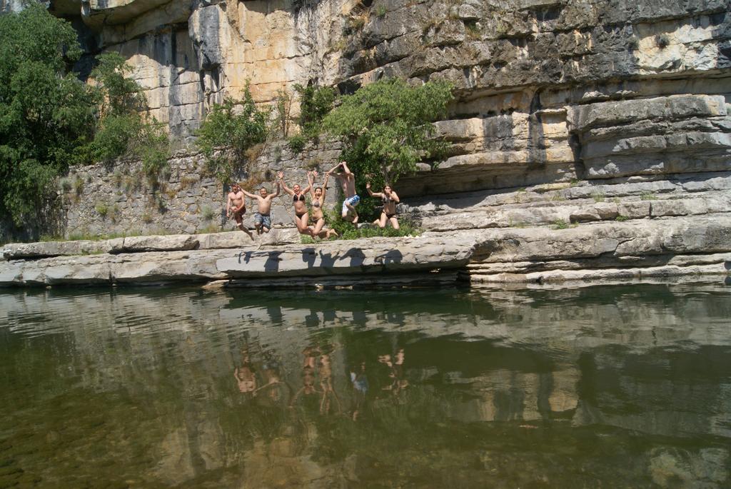 Camping Le Coin Charmant Chauzon Exterior foto
